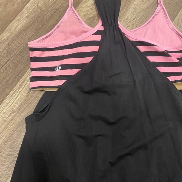 Lululemon Black & Pink Athletic Top size 8 - Picture 4 of 6